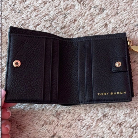 TORY BURCH WALLET - Picture 2 of 5